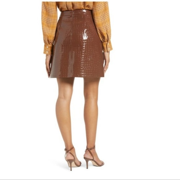 Halogen Atlantic-Pacific Croc Embossed Mini
Skirt - Size Small - Picture 6 of 10